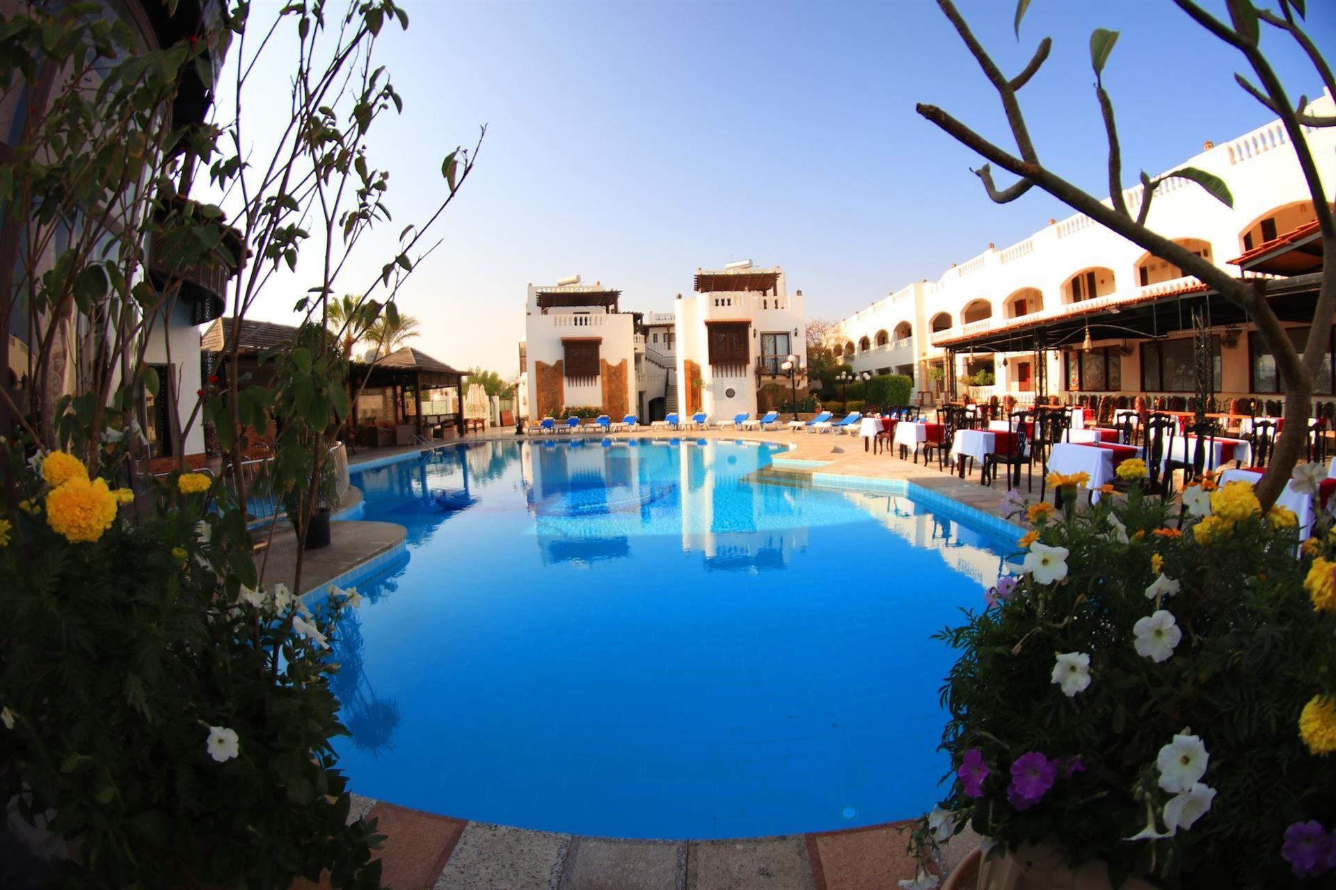 Oriental Rivoli Hotel & Spa 4*