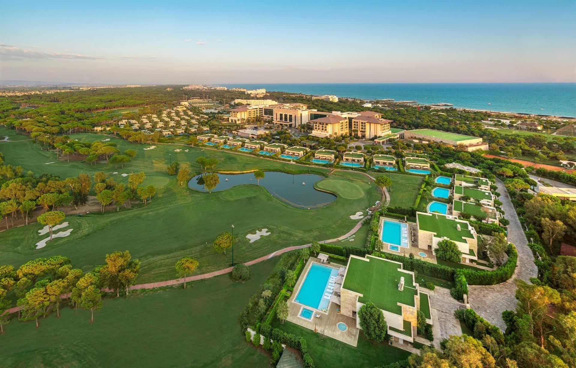 Regnum Carya 5*