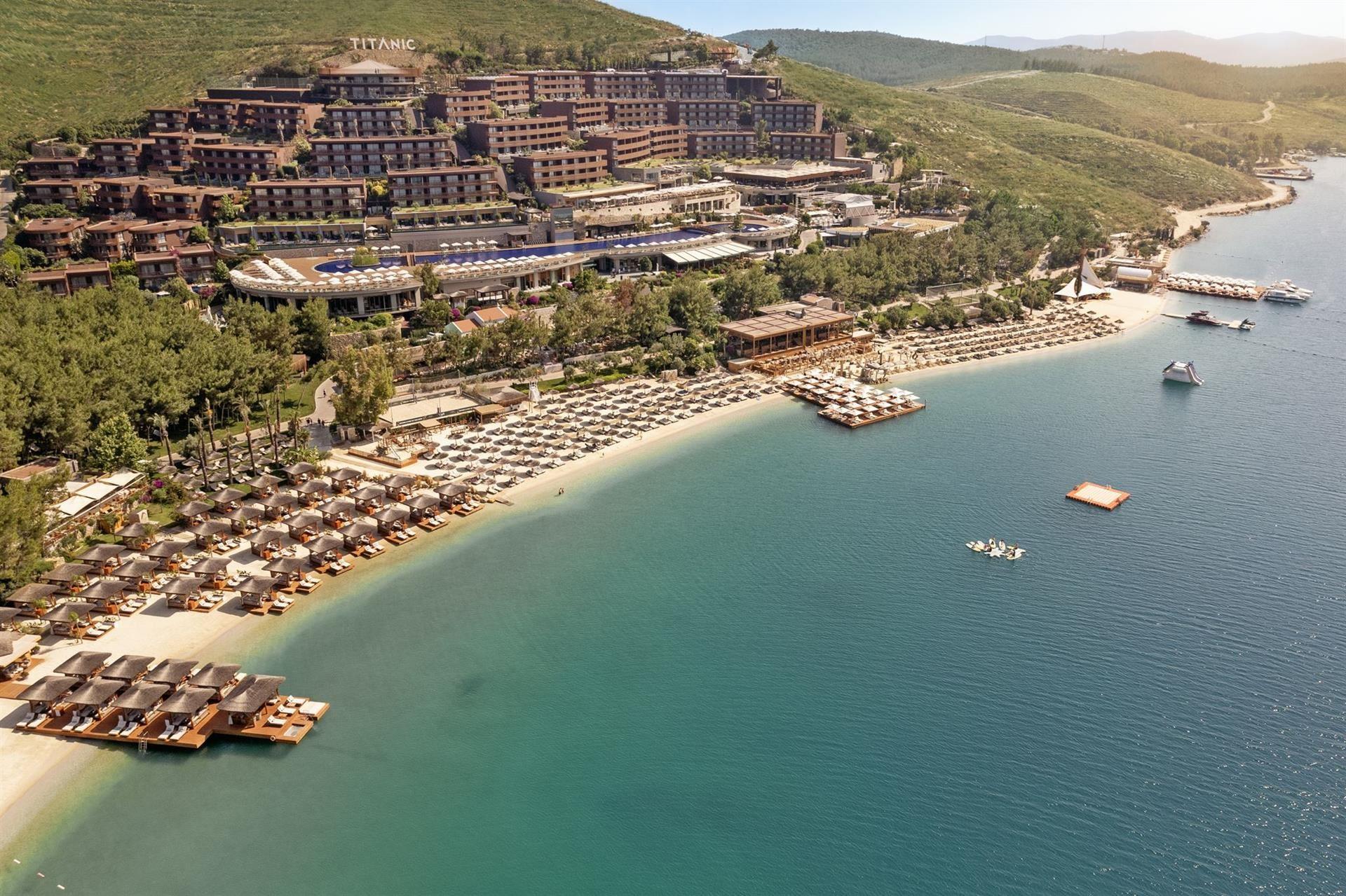 Titanic Luxury Collection Bodrum 5*